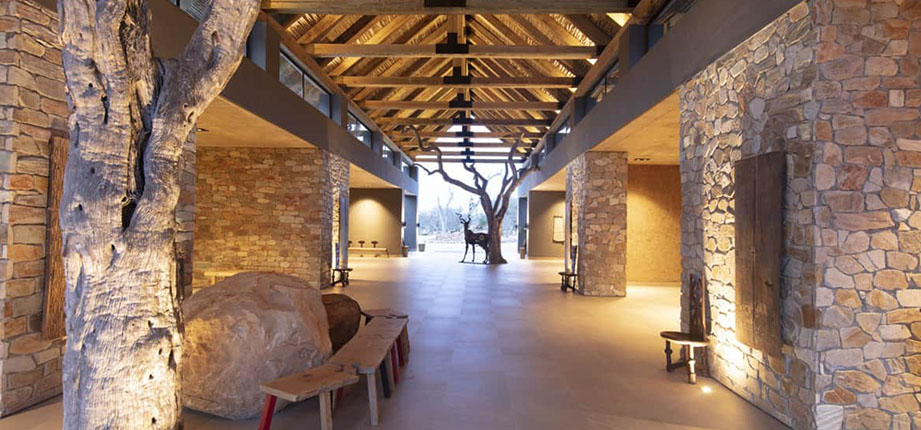 KAPAMA RIVER LODGE _0011_Kapama-River-Lodge-Reception-Entrance-Area