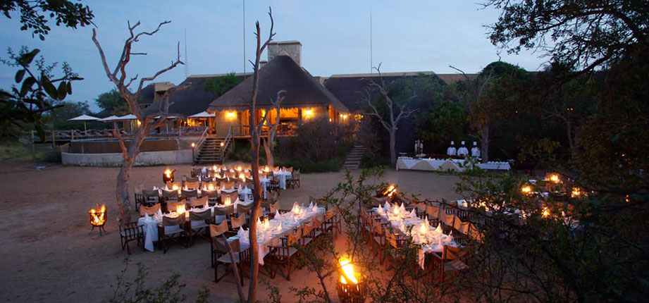 KAPAMA RIVER LODGE _0014_Kapama-River-Lodge-Dining-Bushbraai